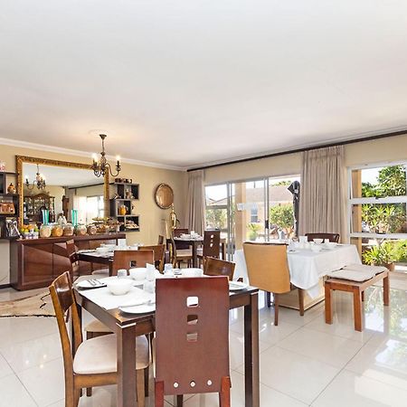 Kwantu Guesthouse 1 Cape Town Ngoại thất bức ảnh